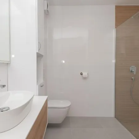 Sea Note-makarska By Guide Apartamento