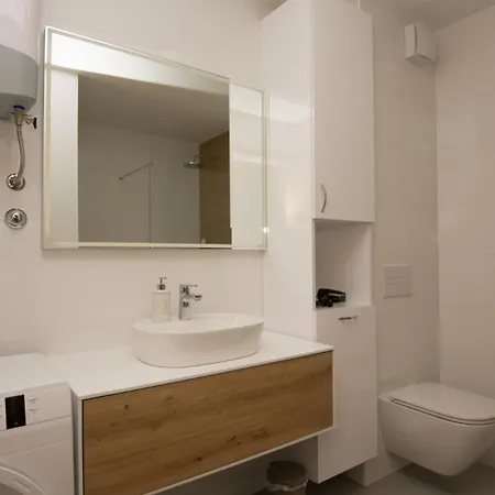 Sea Note-makarska By Guide Apartmán *